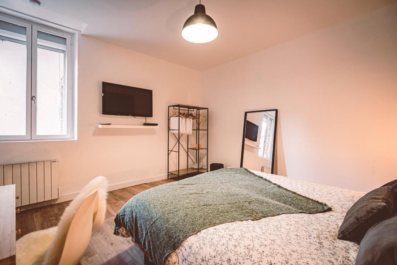 La Suite - Paisible Et A Deux Pas De La Gare Reims Exterior foto
